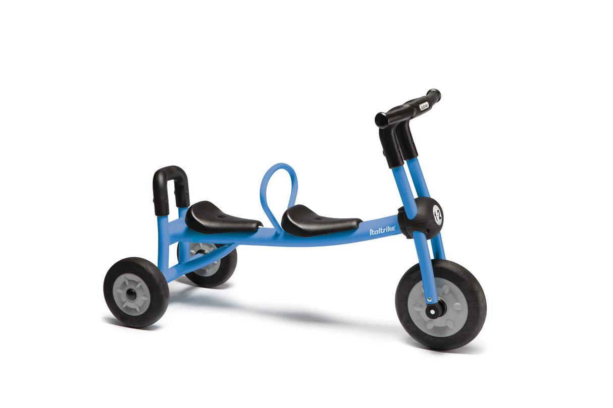 PILOT 100-03 2-SEAT WALKER TRICYCLE